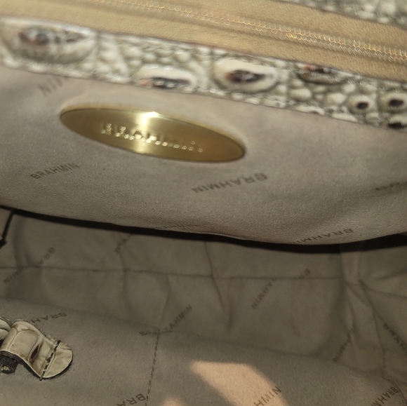 BRAHMIN Beige-Brown -Red Trim Croc Embossed MELBOURNE Shoulder Bag - Picture 8 of 8